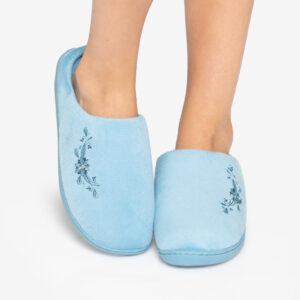 Pantufla Mujer Cerrada