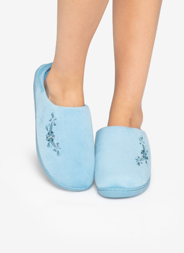 Pantufla Mujer Cerrada