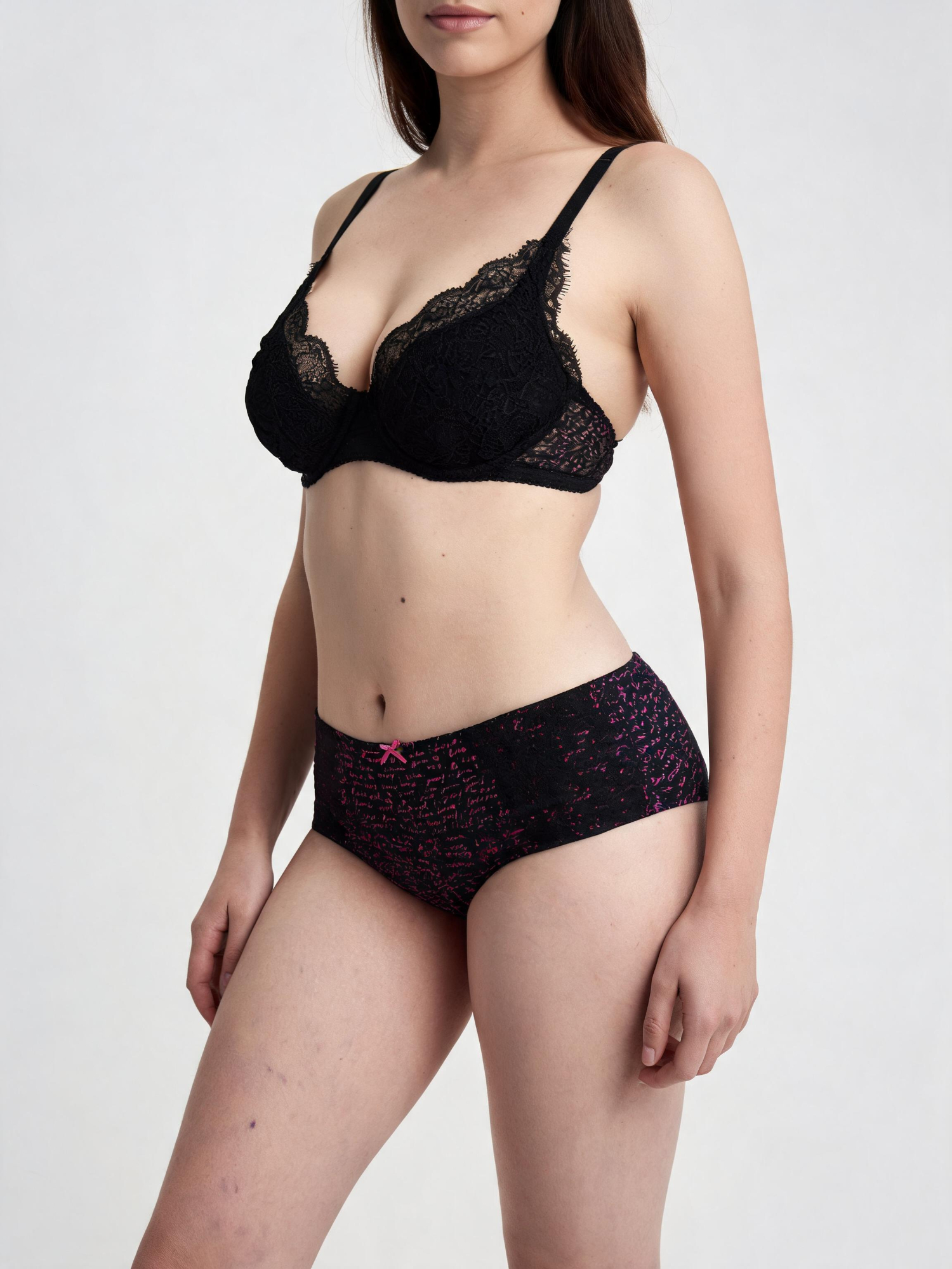 Pantaleta a la Cadera Encaje | Sensualidad y Comodidad