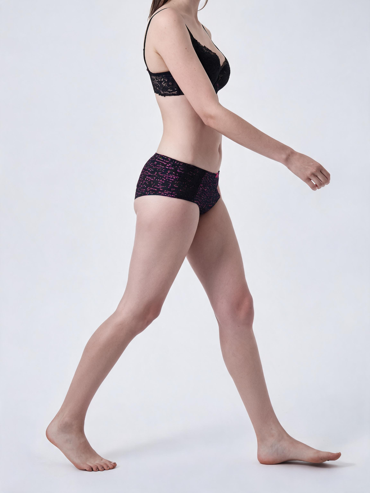 Pantaleta a la Cadera Encaje | Sensualidad y Comodidad