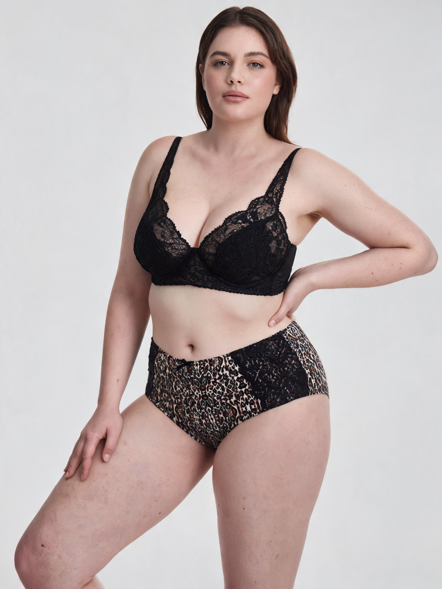 Pantaleta a la Cadera Encaje | Sensualidad y Comodidad