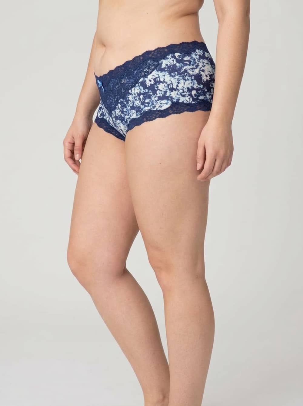 Pantaleta Microfibra Encaje | Suavidad y Sensualidad