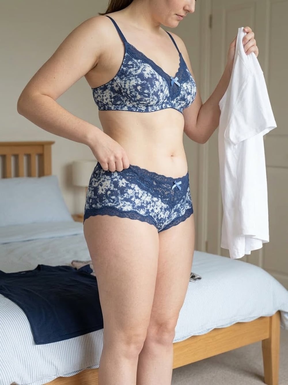 Pantaleta Microfibra Encaje | Suavidad y Sensualidad