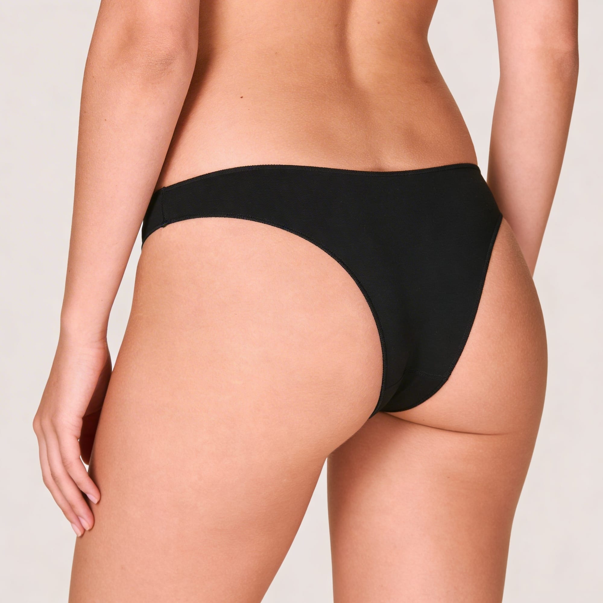 Tanga de algodon elasticado | Suavidad e invisibilidad